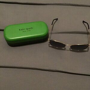Kate Spade New York Sunglasses – Gold Frame – Classic Oval – Includes Case